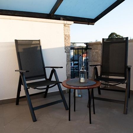 Castle House Rooms, Swimming Pool & Sauna & Tennis Court & Wine Cellar Sezana Ngoại thất bức ảnh